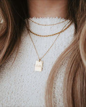 Load image into Gallery viewer, Be Your Own Muse Necklace
