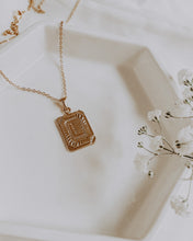 Load image into Gallery viewer, Initial Pendant Necklace // Gold

